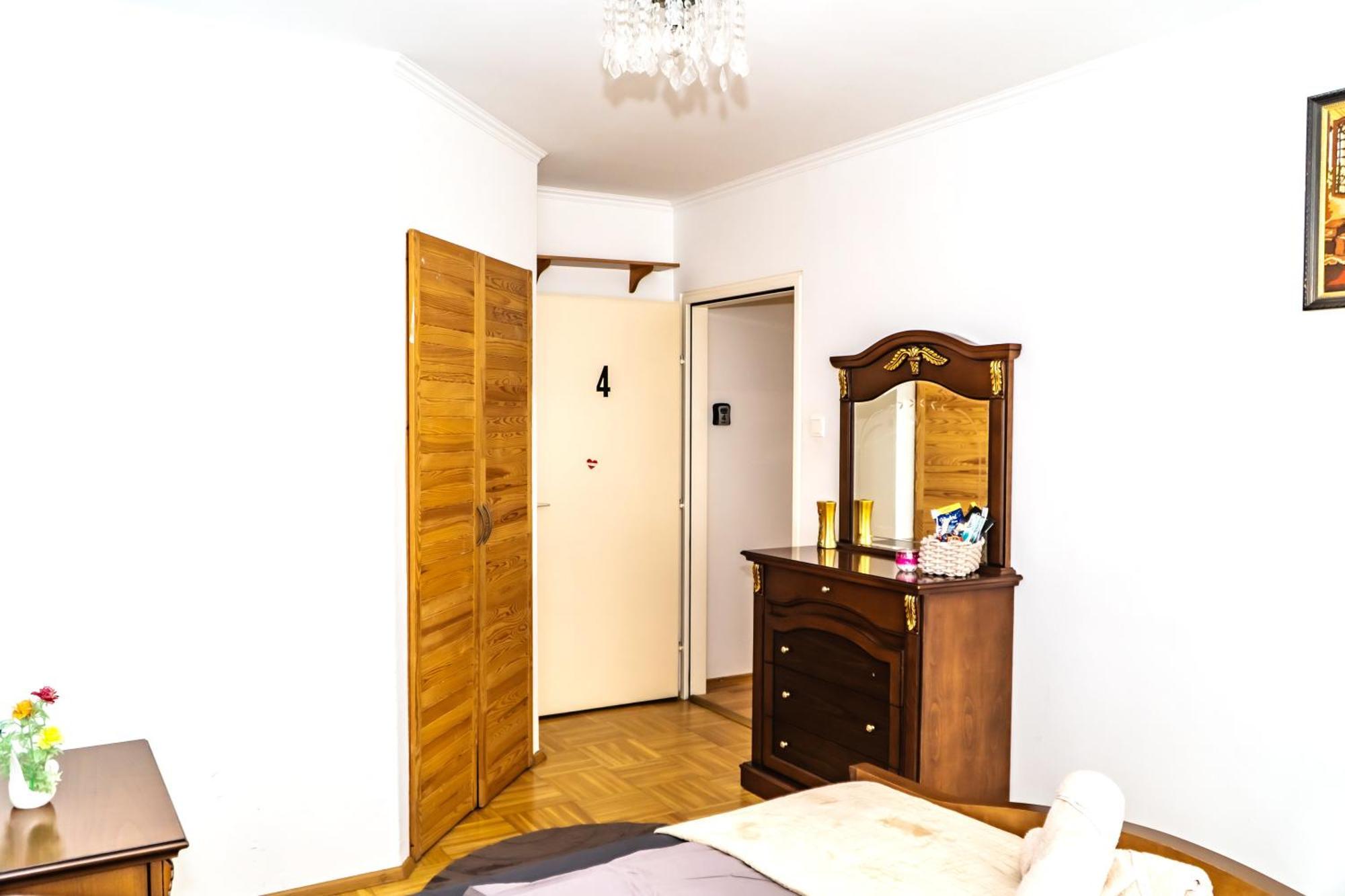 Spacious Rooms 5 Minutes To Wiener Stadthalle Exterior foto