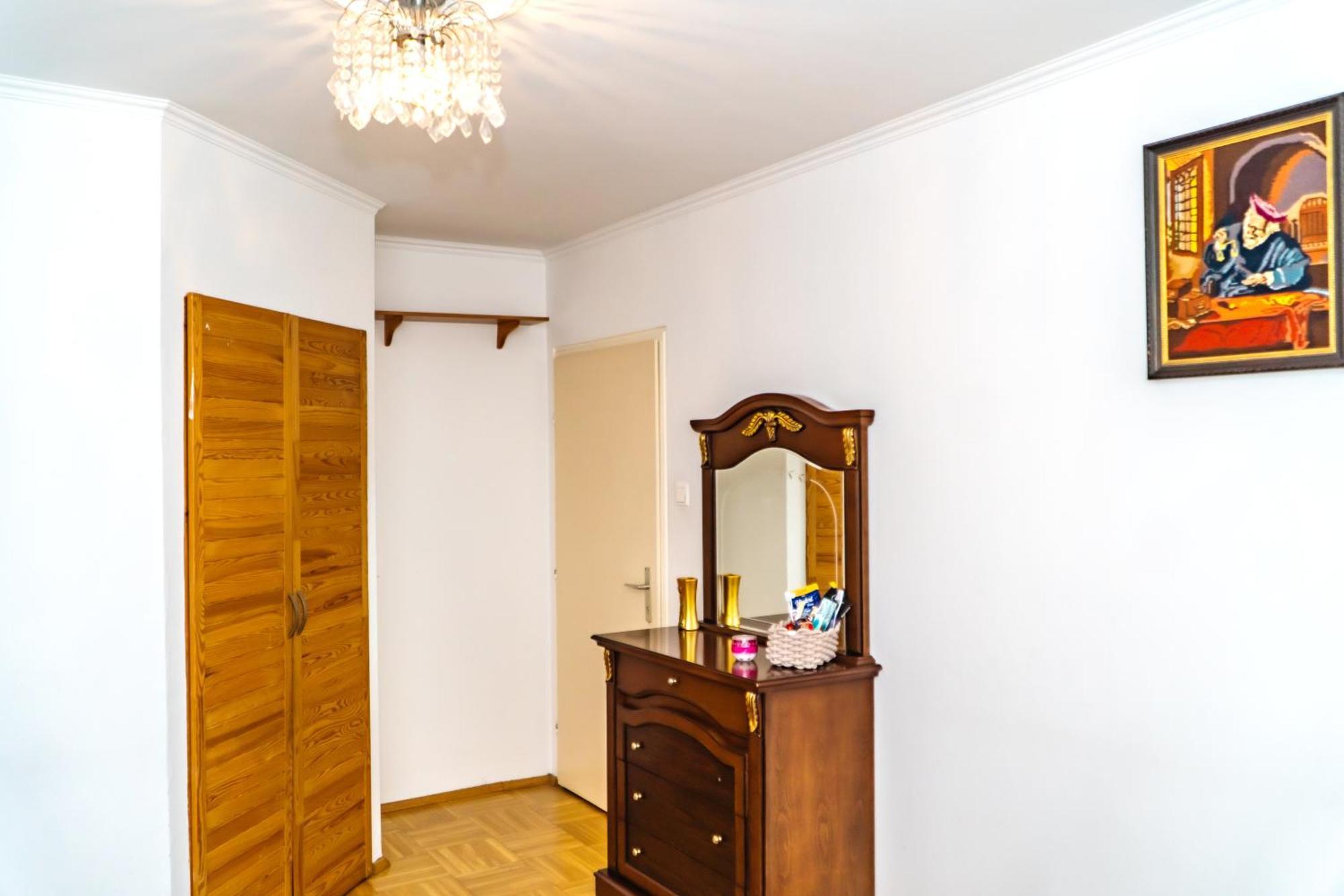 Spacious Rooms 5 Minutes To Wiener Stadthalle Exterior foto